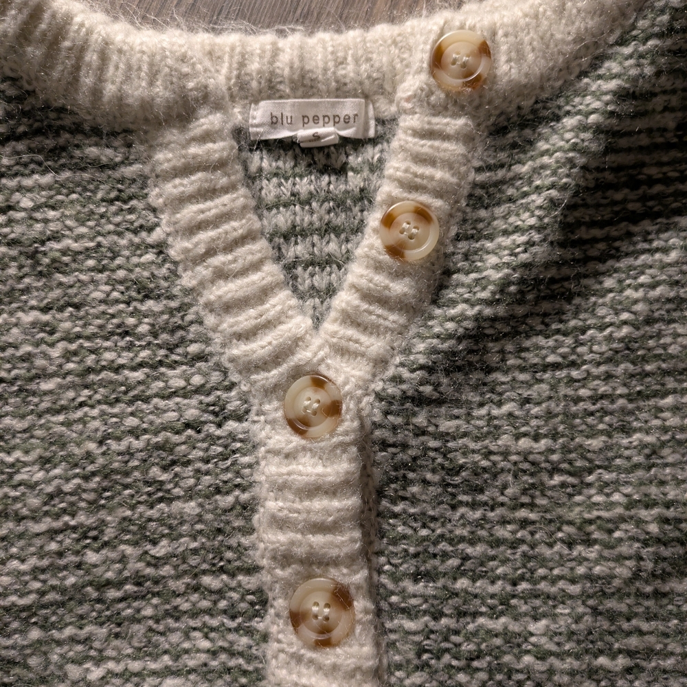 Blu Pepper Cream and Gray Knit Cardigan - Picture 3 of 5